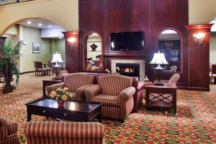 Hotel Interior 6 of 27