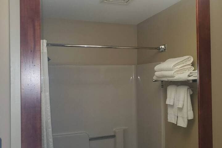 Room 26 of 45