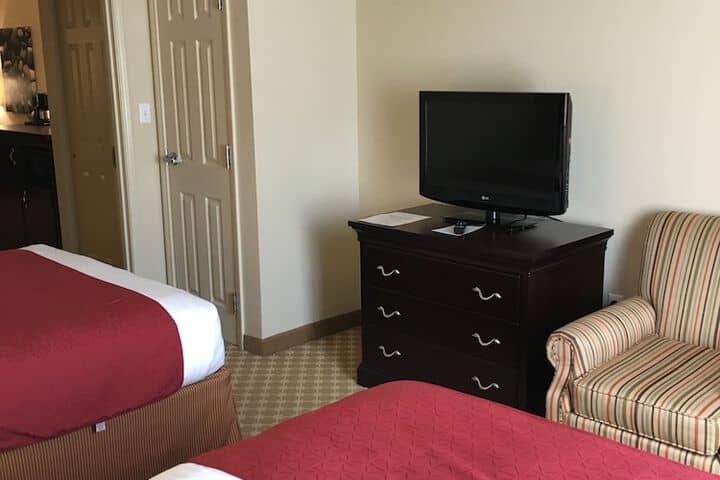 Room 5 of 56
