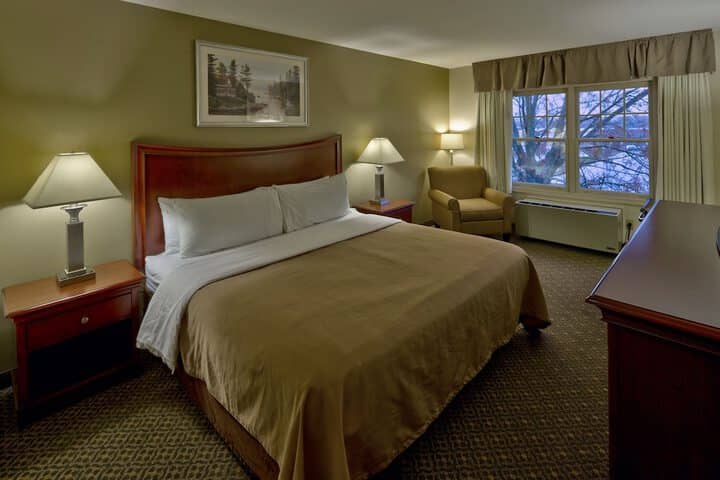 Room 9 of 45